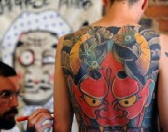 Татуировка не позволила вовремя выявить у немца рак кожи